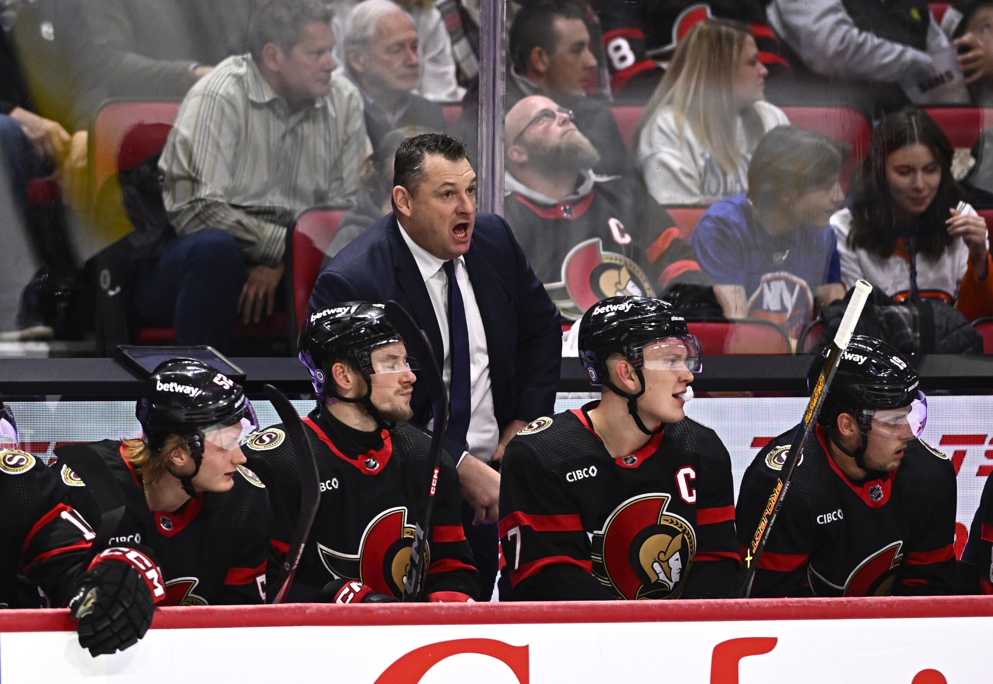 Senators fire coach D.J. Smith, replacing him with Jacques Martin on an  interim basis - Bloomberg