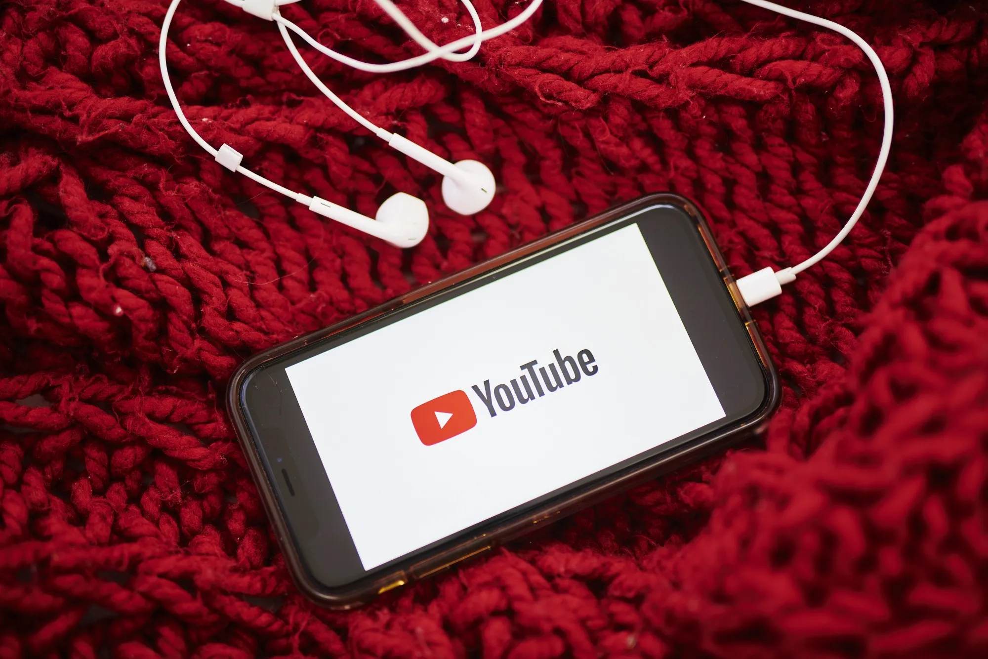 YouTube's TV-Based Views Skyrocket, Paving Way For Ad Push