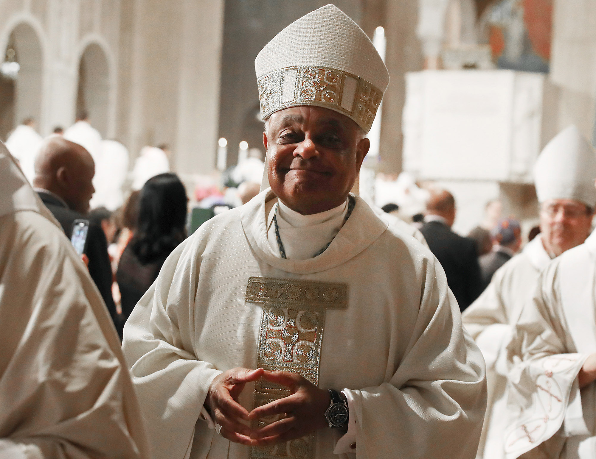 Cardinals show solidarity on Opening Day