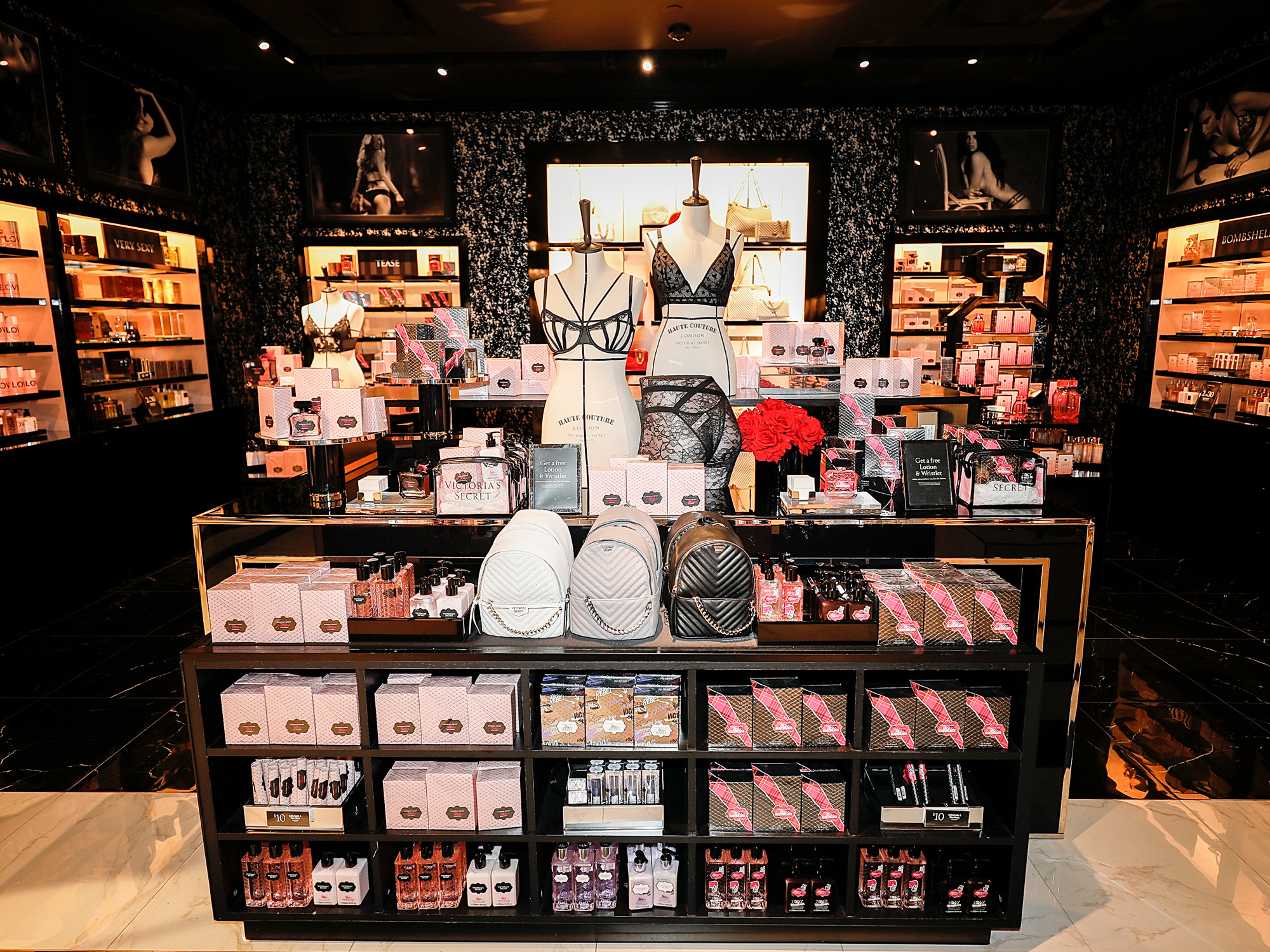 L Brands Targets August for Separation of Victoria's Secret, Bath & Body  Works - Bloomberg