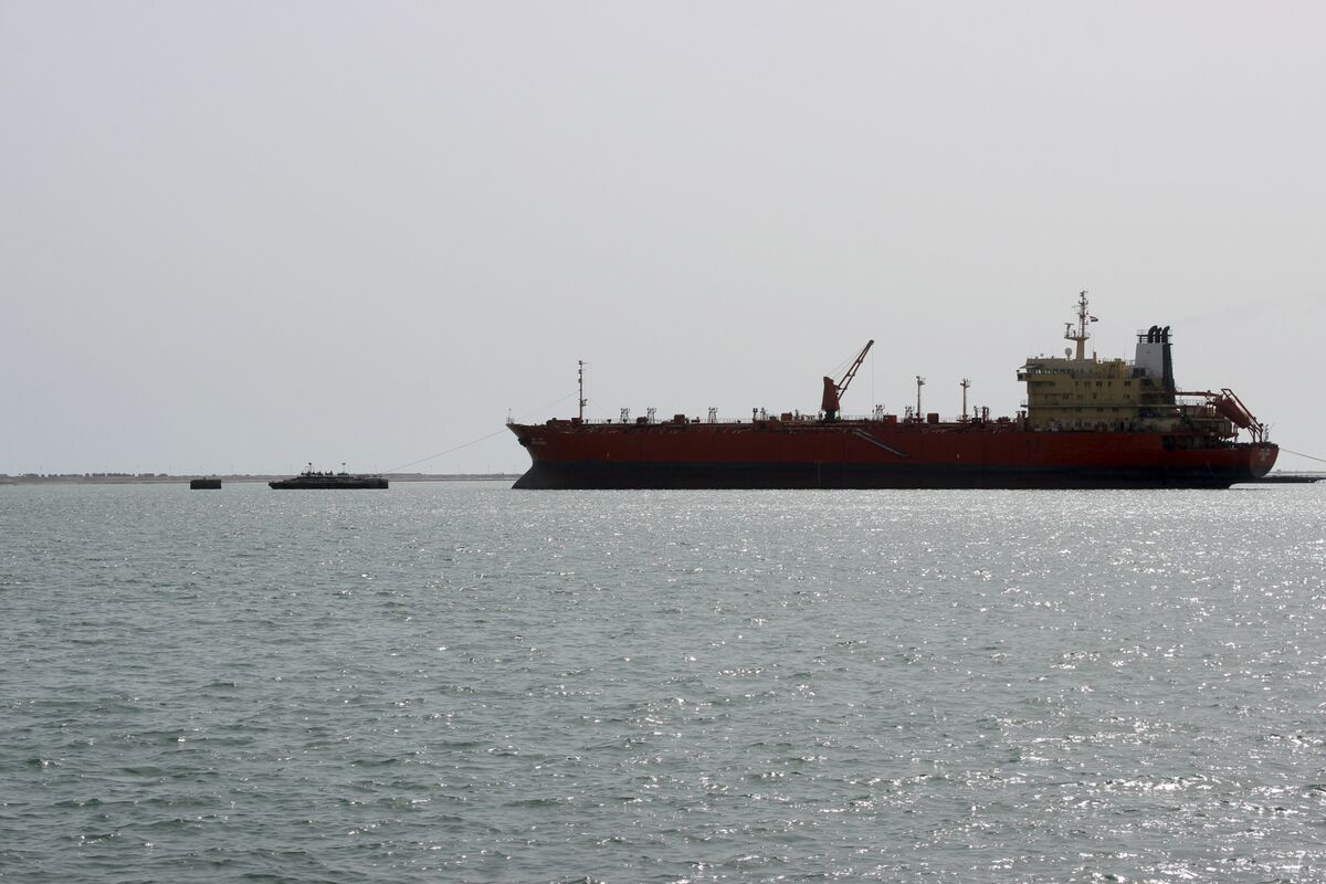 Houthis Claim Yet Another Attack on a Container Ship in Red Sea