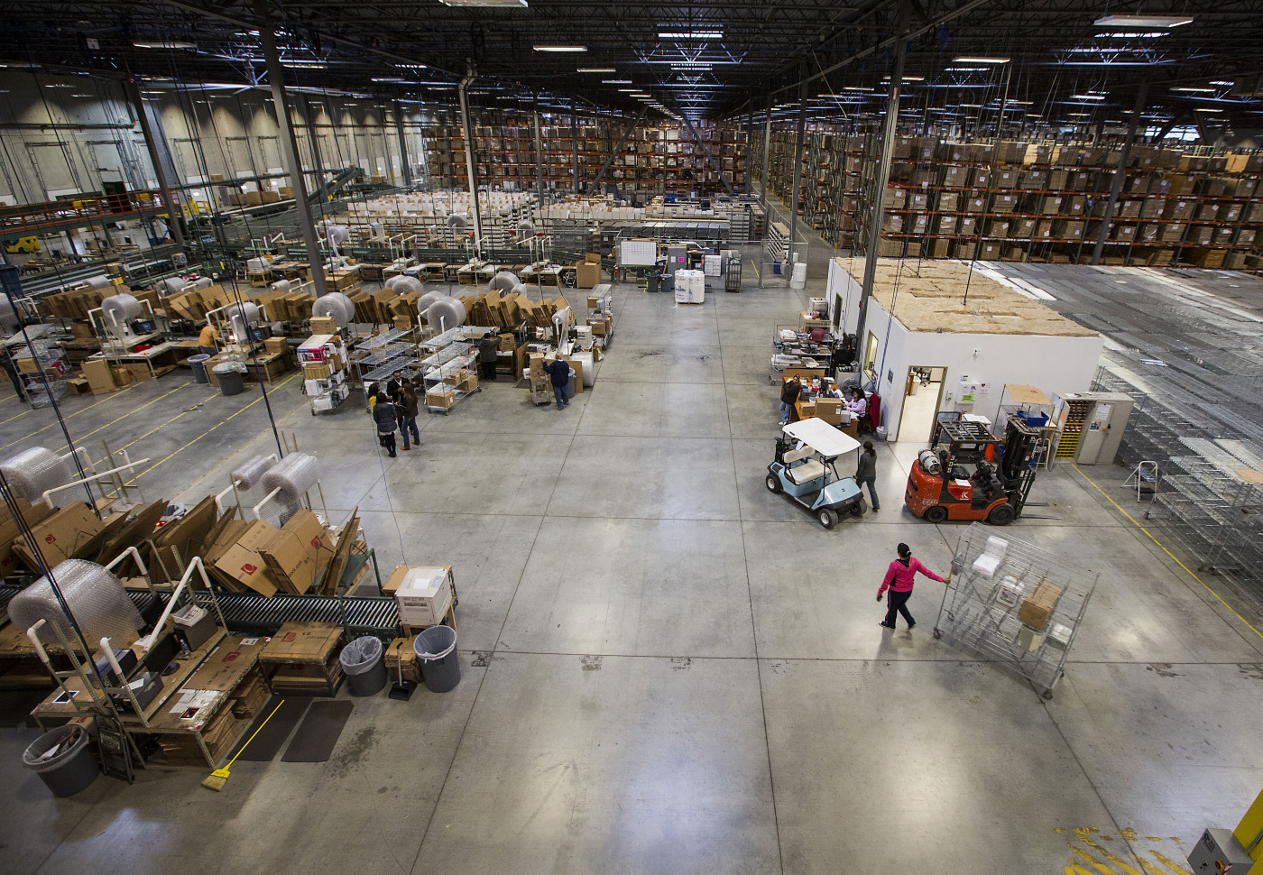 Operations Inside The Overstock.com Distribution Center On Cyber Monday