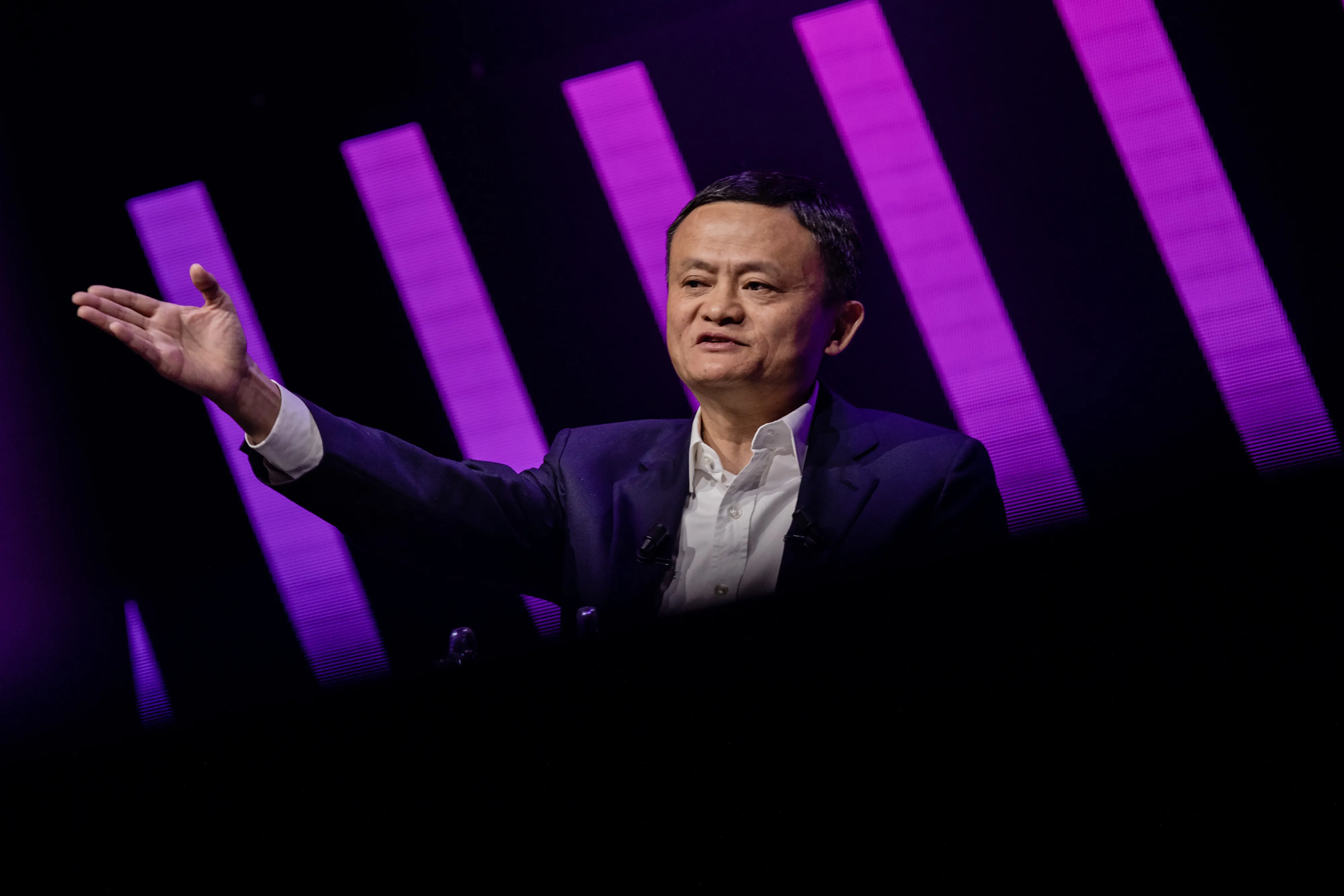 Jack Ma Ends 20-Year Reign Over Alibaba Wealth Creation Empire - Bloomberg