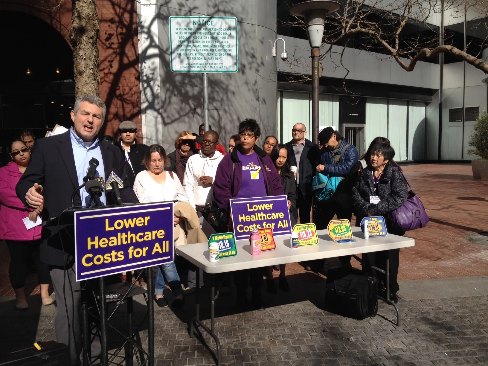 SEIU-UHW President Dave Regan, left, announcing new ballot initiatives in 2014.