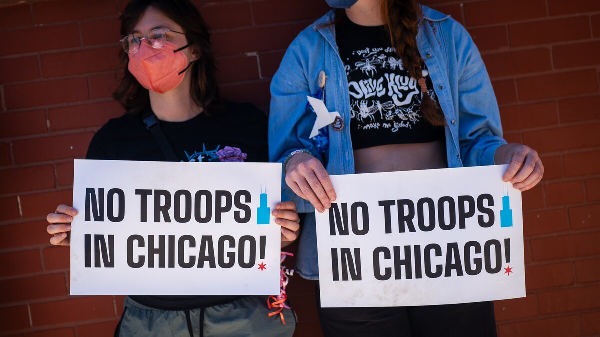 Trump Asks Supreme Court to Allow Troops in Chicago Trump Asks Supreme Court to Allow Troops in Chicago