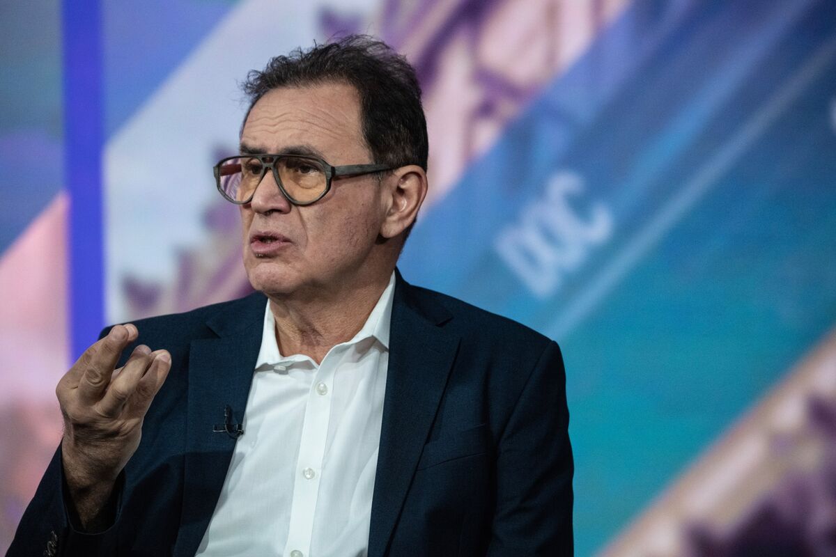 Roubini Isn’t Worried by Higher Bond Yields With Rosy View of AI
