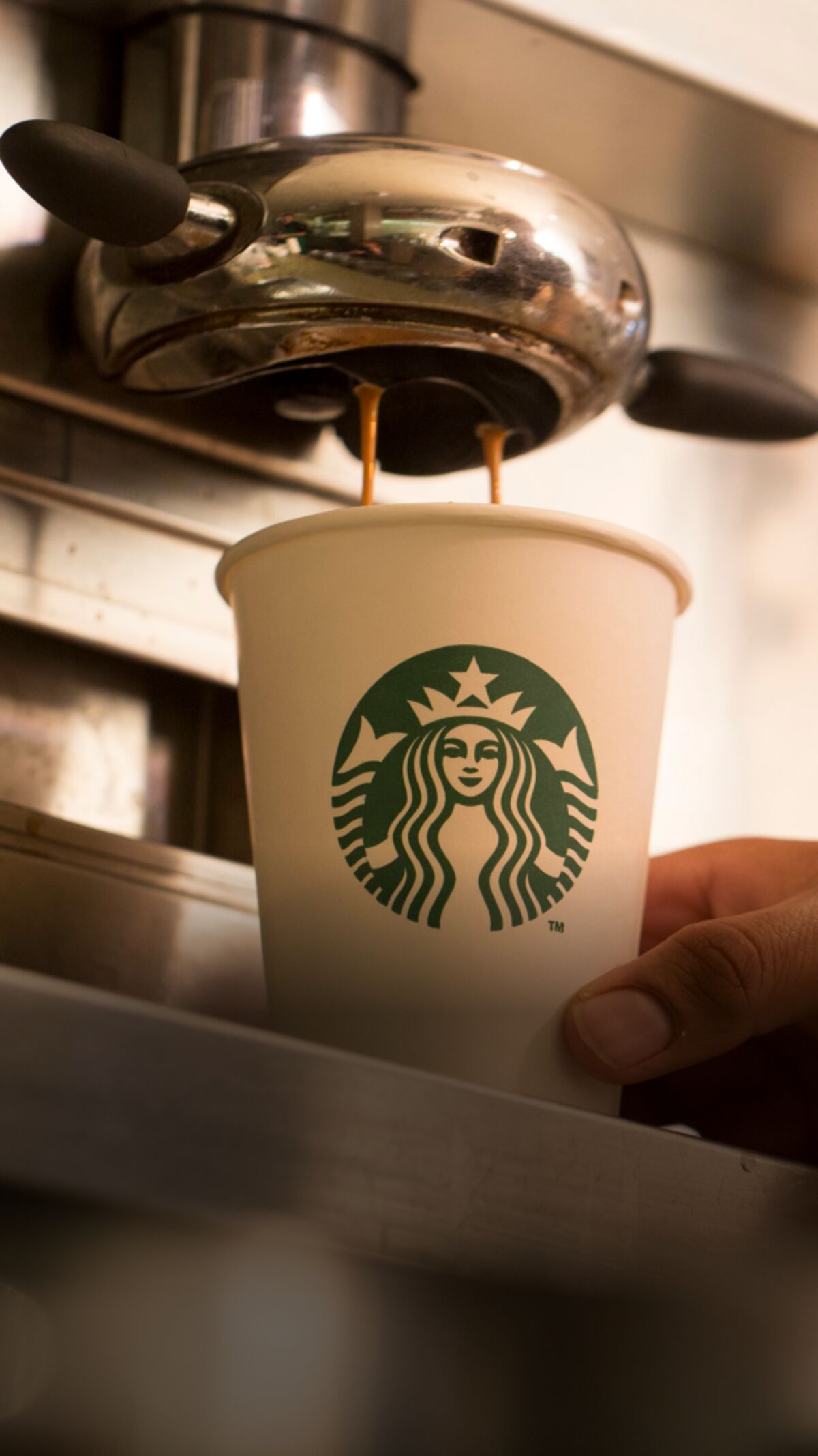 How Starbucks Is Trying to Brew a Turnaround