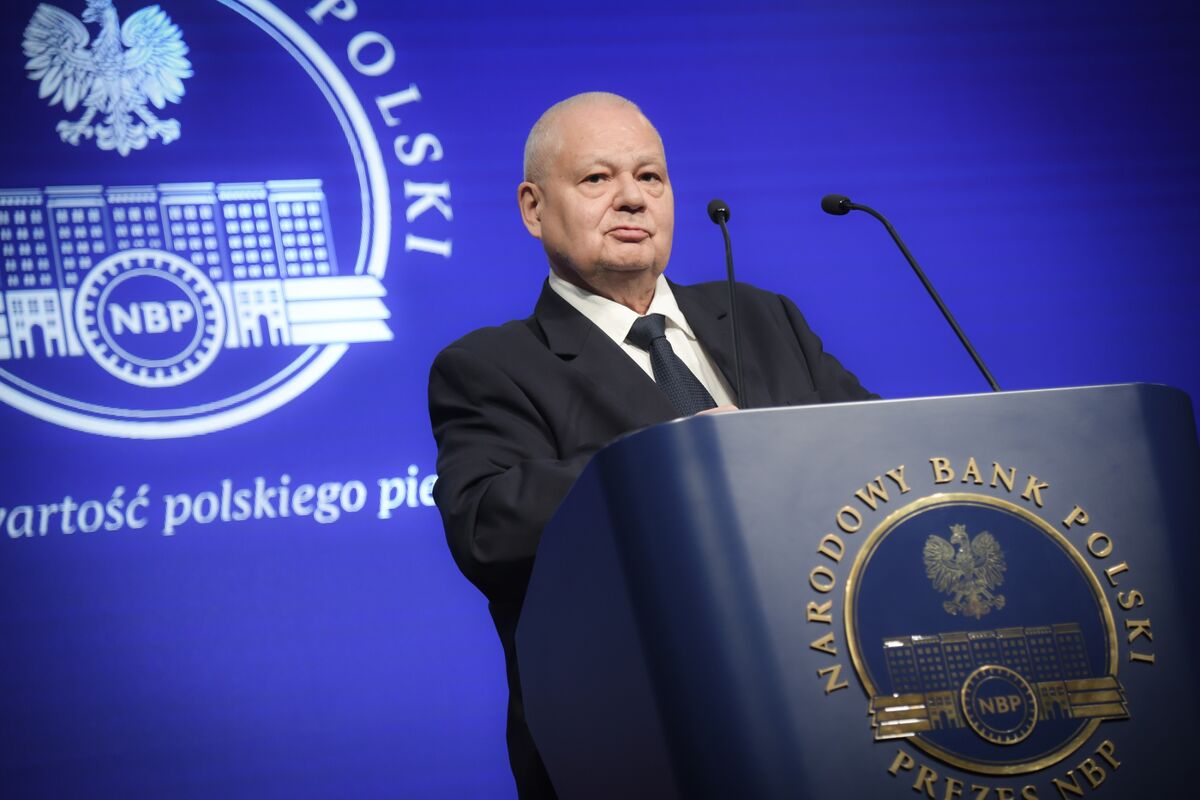 Poland Keeps Rates on Hold to Gauge Iran War Impact on Inflation Poland Keeps Rates on Hold to Gauge Iran War Impact on Inflation