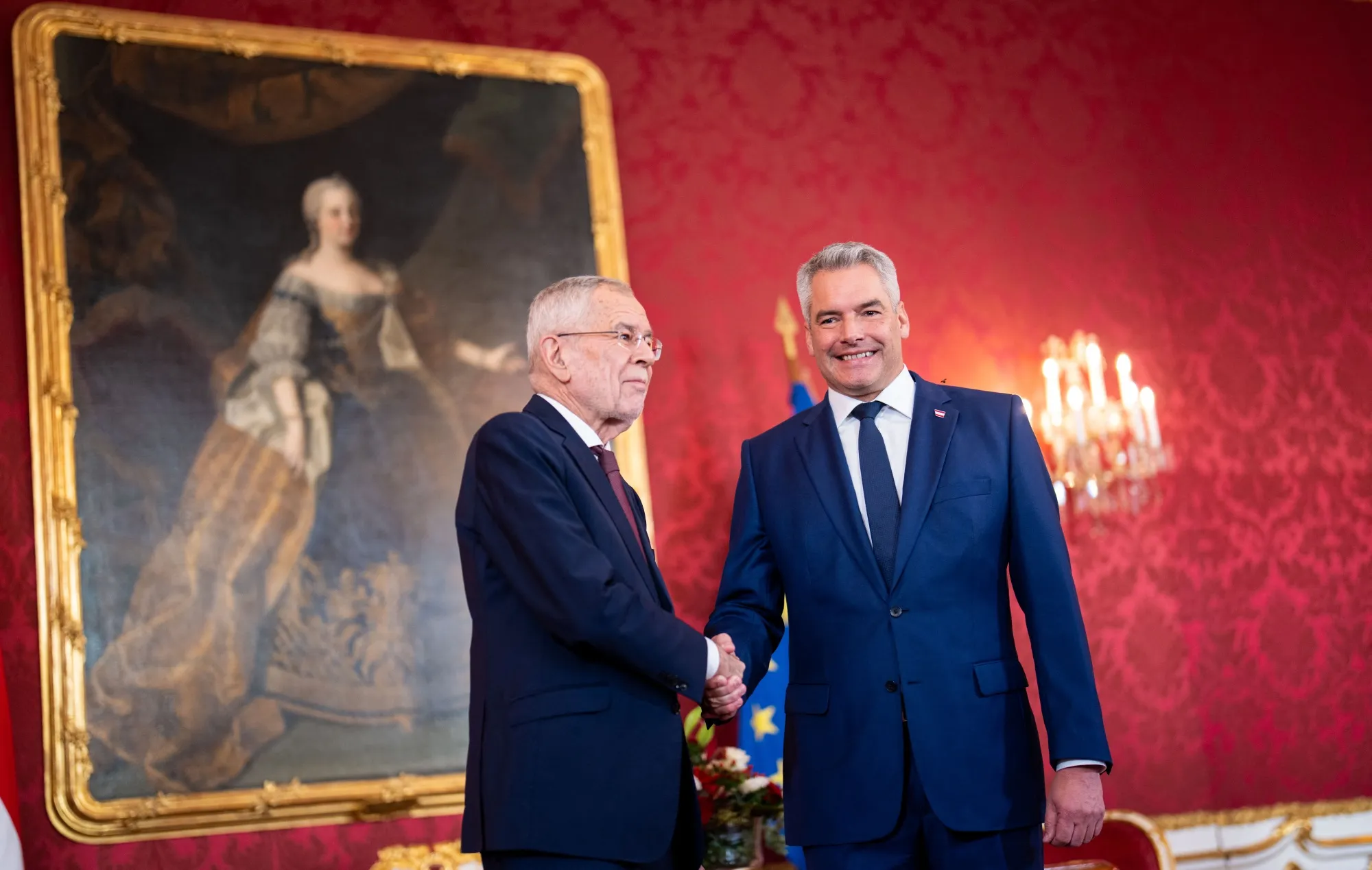 Austrian President Alexander van der Bellen, left, and Chancellor Karl Nehammer on Oct. 21.