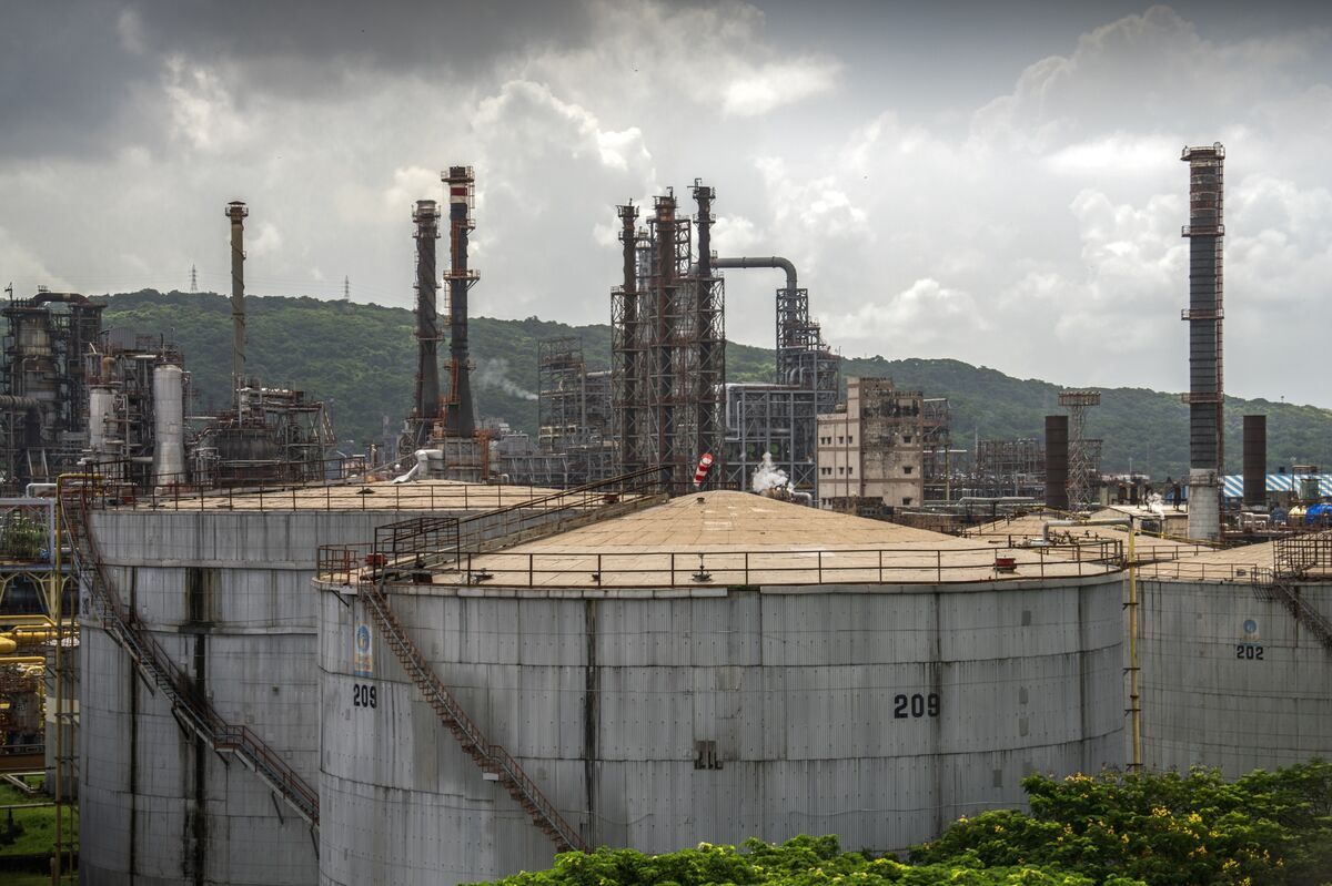 ⚫️ BLOOMBERG: Stabilizzazione del prezzo del petrolio dopo il calo significativo