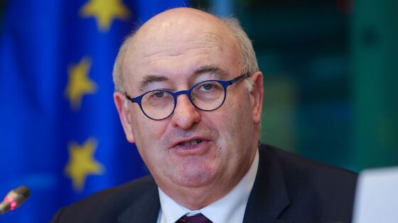 EU Trade Chief Hogan Quits Amid Storm Over Breach of Virus Rules