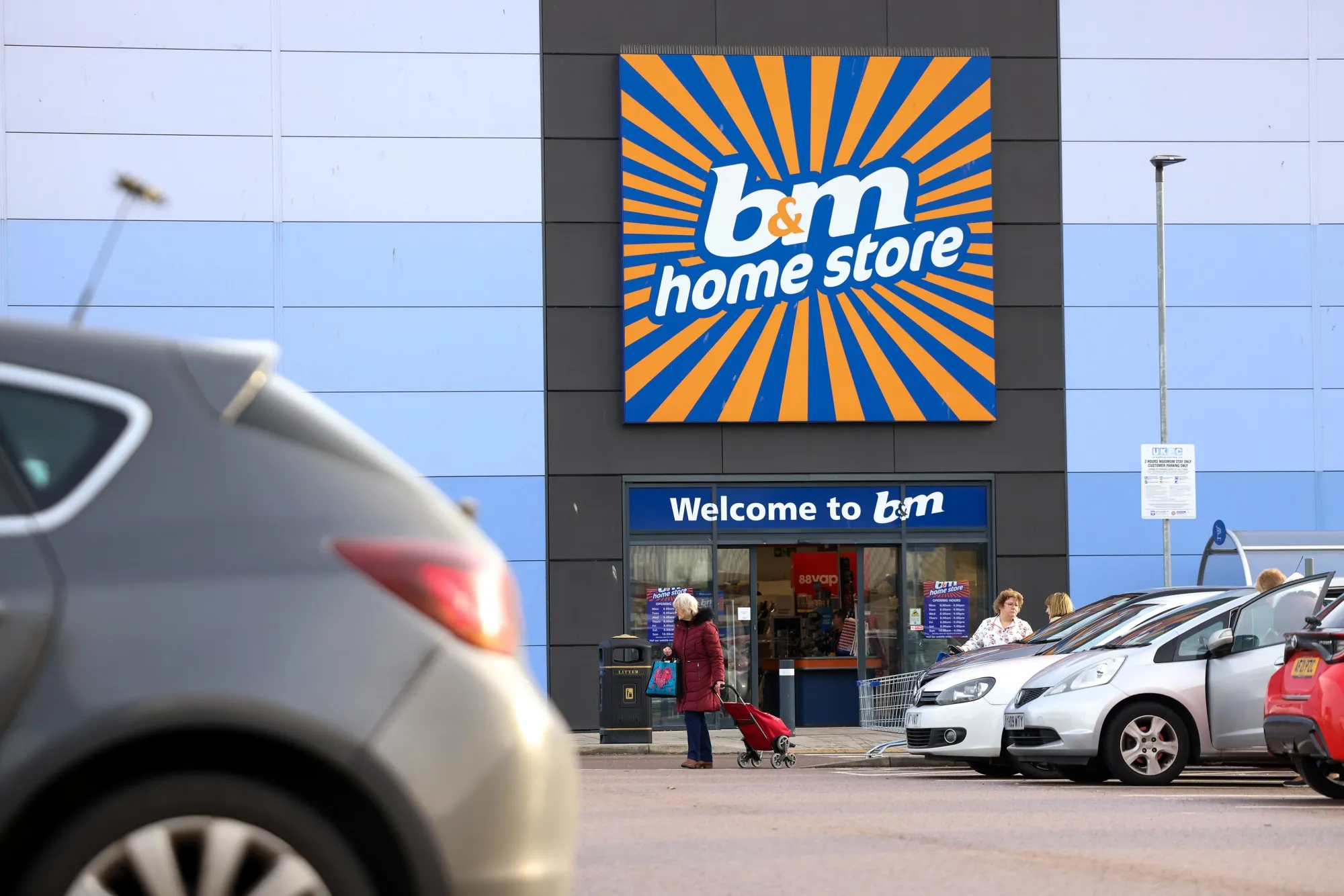 A B&amp;M store&nbsp;in Bury St. Edmunds, UK.&nbsp;