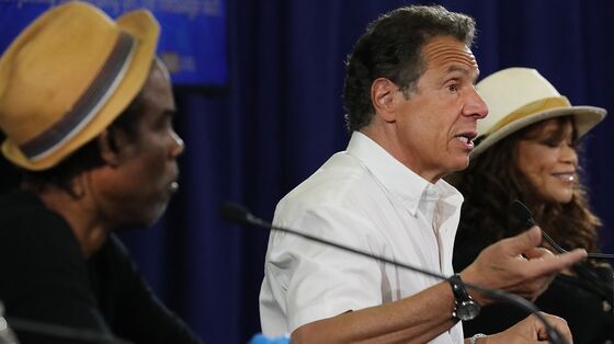 Cuomo Pushes to Make Mask-Wearing Part of New York’s Culture