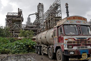 Daily Life In Mumbai