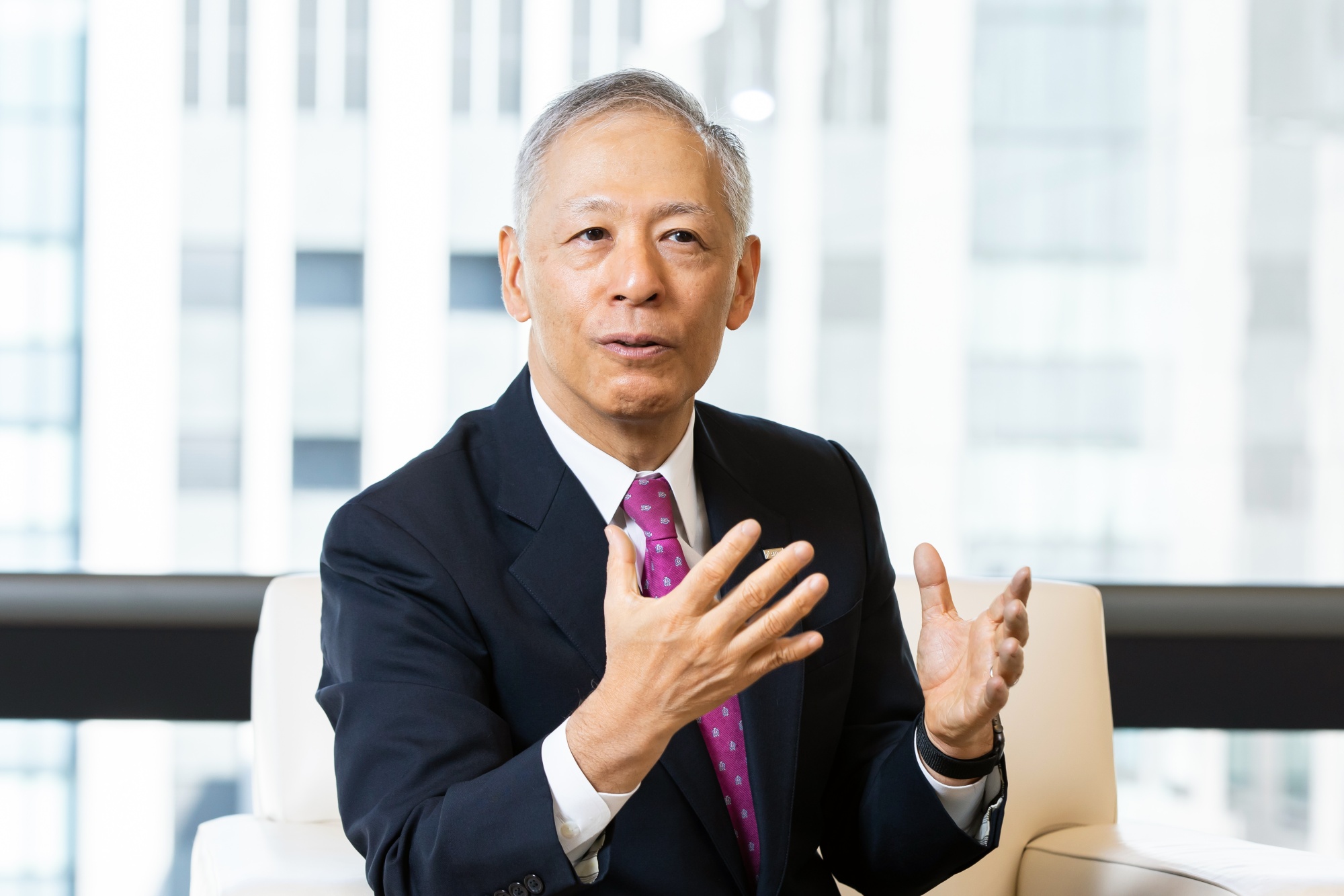 Sumitomo Mitsui Wants Wall Street Bankers for US Expansion Bloomberg