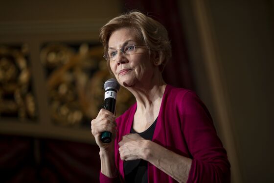 Elizabeth Warren Demands That Wells Fargo Be Kicked Off College Campuses