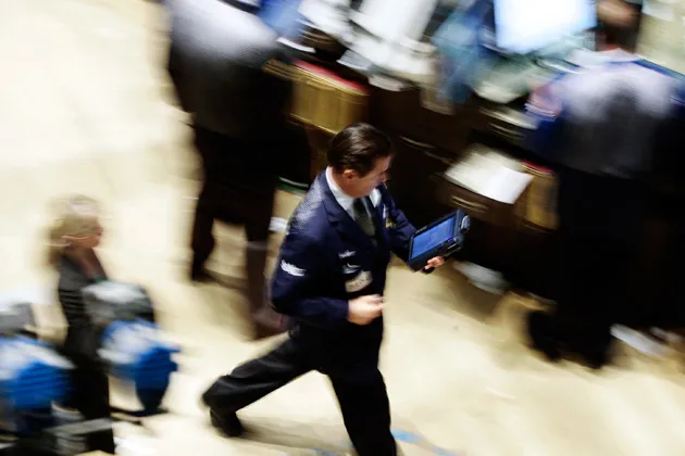 Regulators Are Slow to Act on Speed Traders