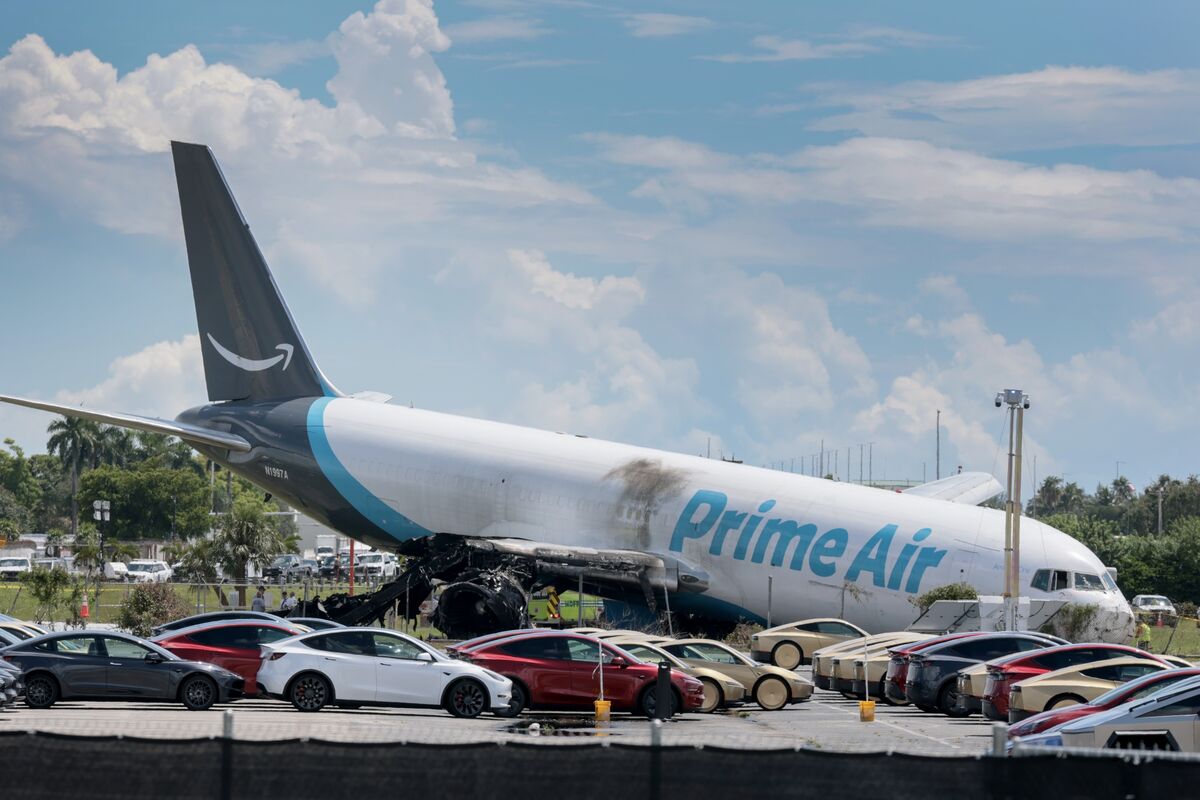 Amazon Jet Applied Thrust Before Overshooting Runway, NTSB Says