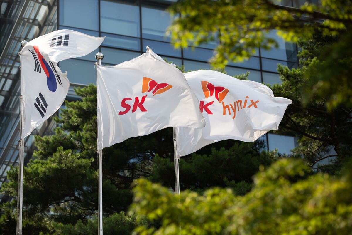 Climate Change Company News: SK Group to Reduce Emissions - Bloomberg