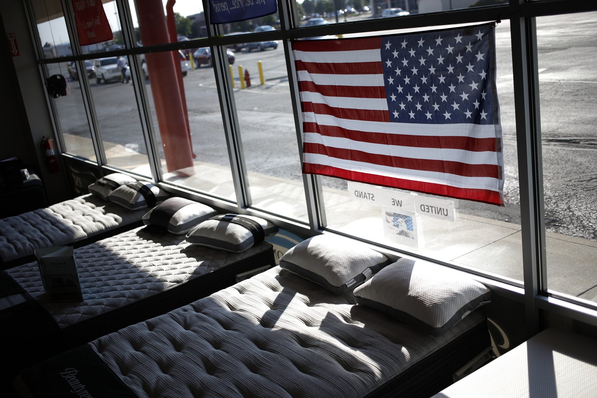 US Durable Goods Orders Rise Unexpectedly on Defense Bookings Bloomberg