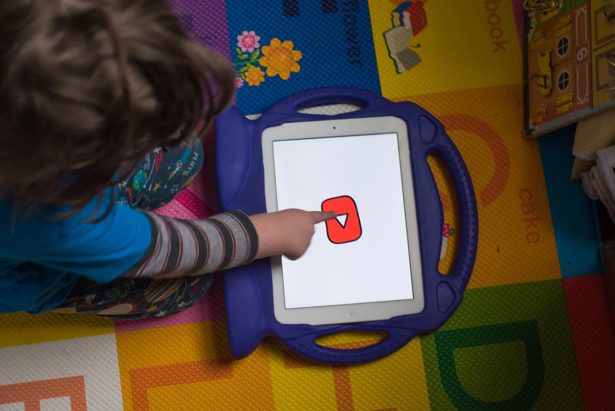 YouTube Kids Illustrations Ahead Of Earnings Figures