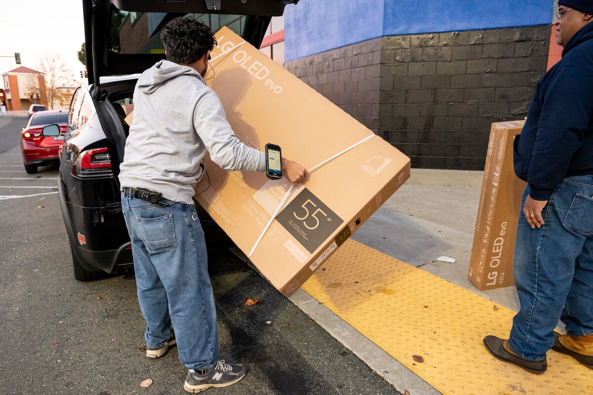 LG Will Let TV Owners Delete Microsoft Copilot After Customer Outcry