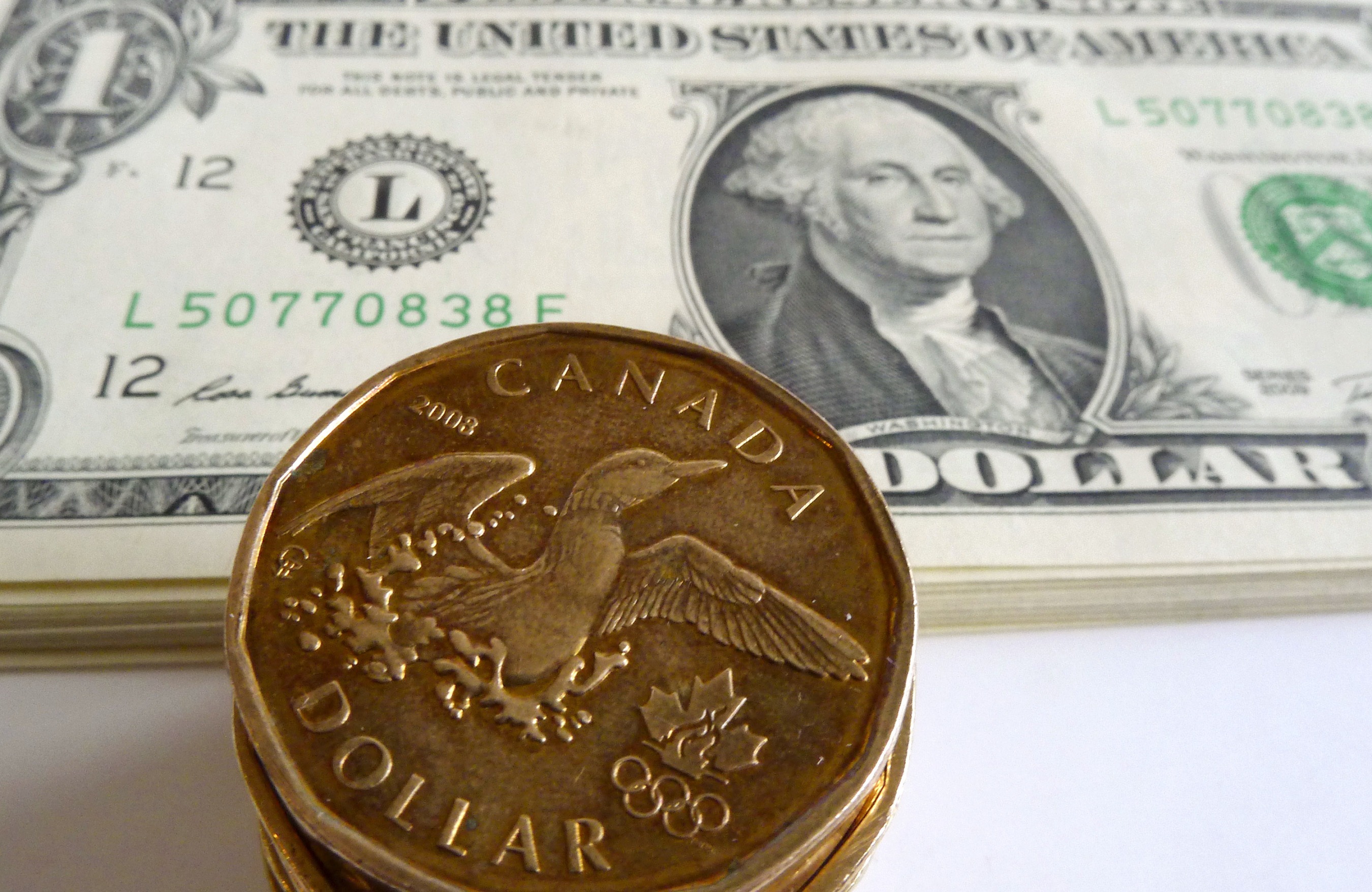 USD/CAD: Loonie weakness extends as oil prices drop