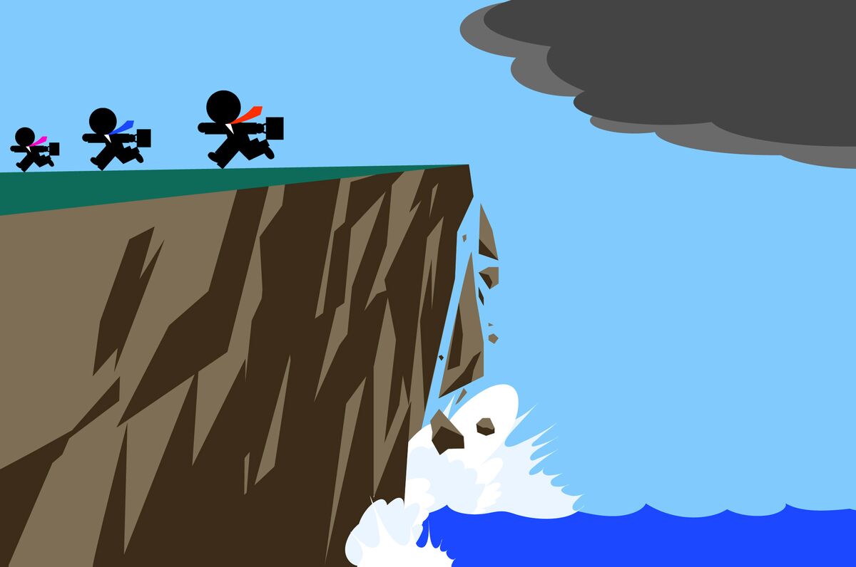 Cliffwater’s Father-Son Duo Is Lashed by Private Credit’s Brewing Storm