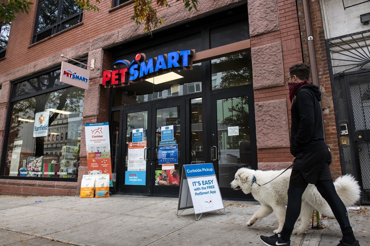 PetSmart S Quarterly Sales Climb 7 5 As Retailer Bets On Private   1200x800 