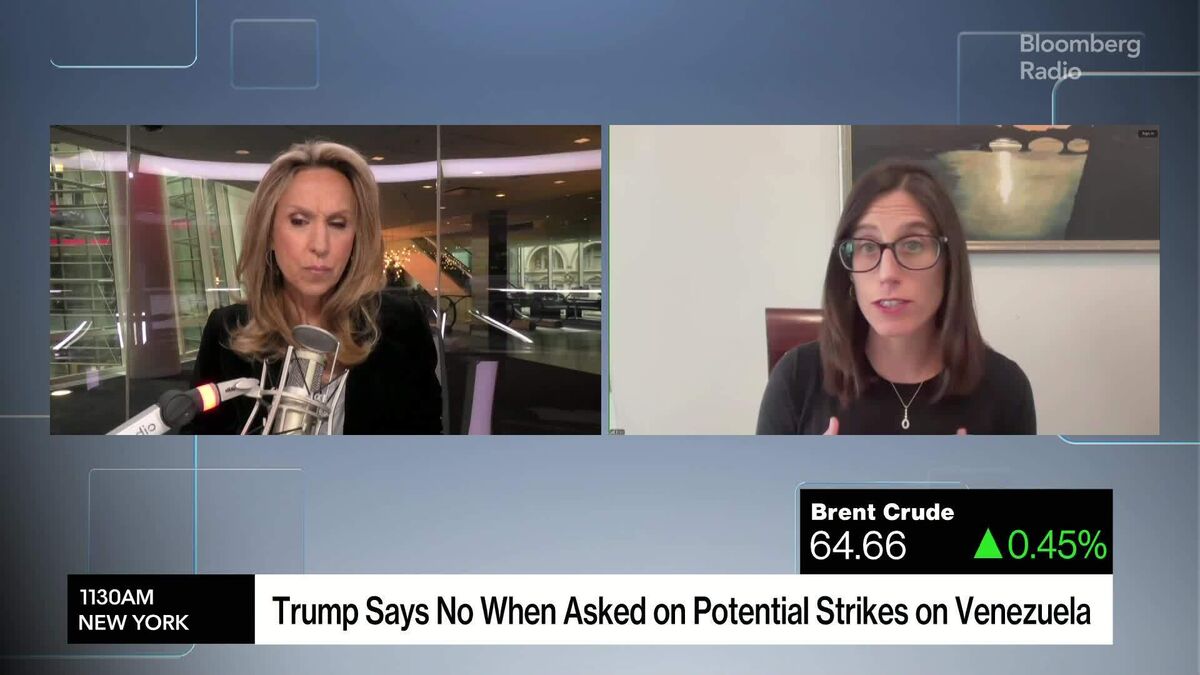 Oil Steadies as Traders Weigh US Moves on Venezuela, Oversupply