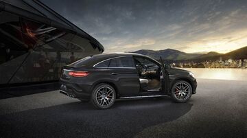 Mercedes Amg Gle 63 Coupe Suv 2020 Review Carbuyer