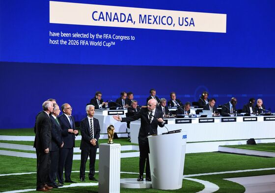 U.S., Canada, Mexico Unite Long Enough to Win 2026 World Cup Bid