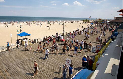 10 Charged With $40 Million Mortgage Fraud at Jersey Shore