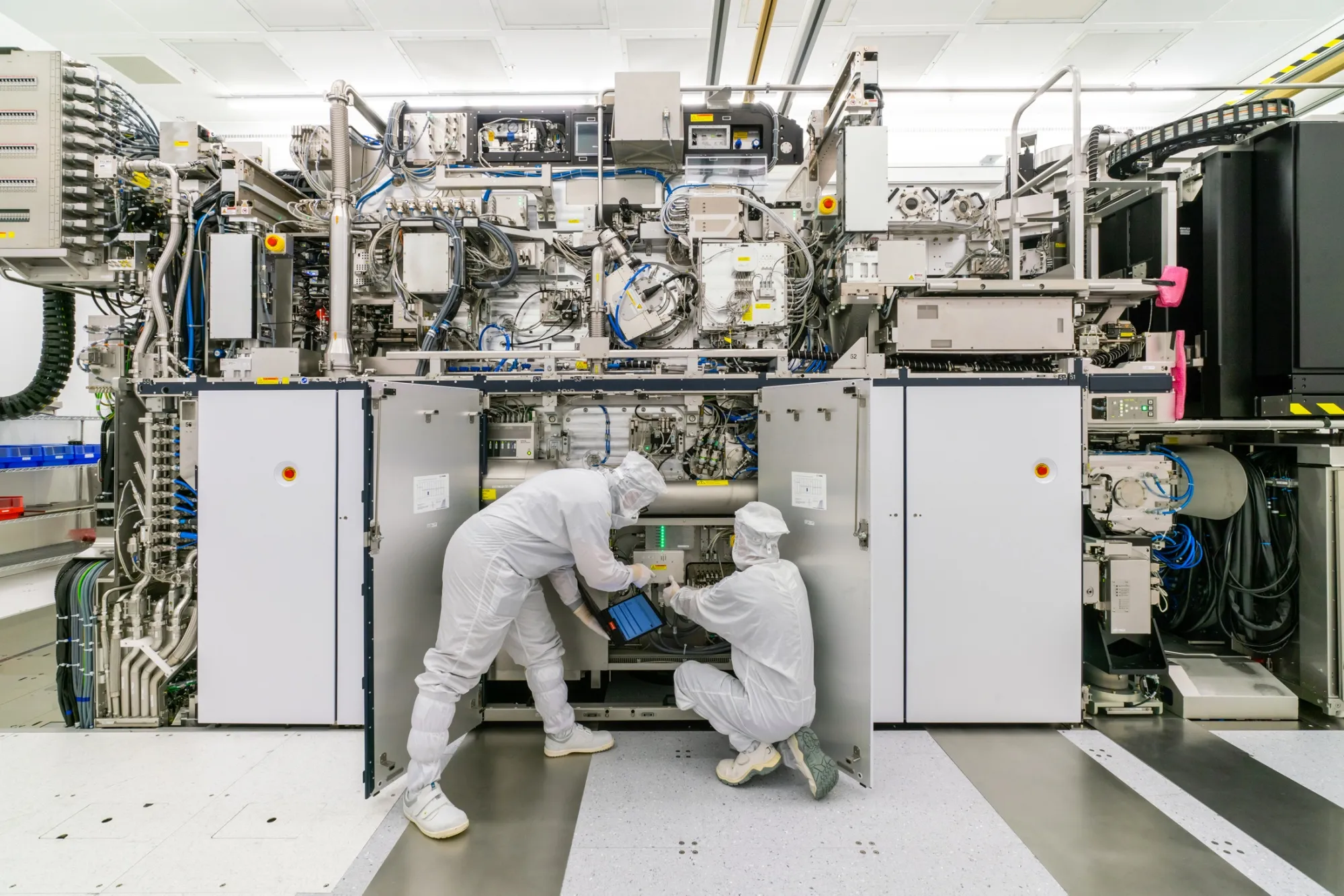 An ASML extreme ultraviolet machine cleanroom.