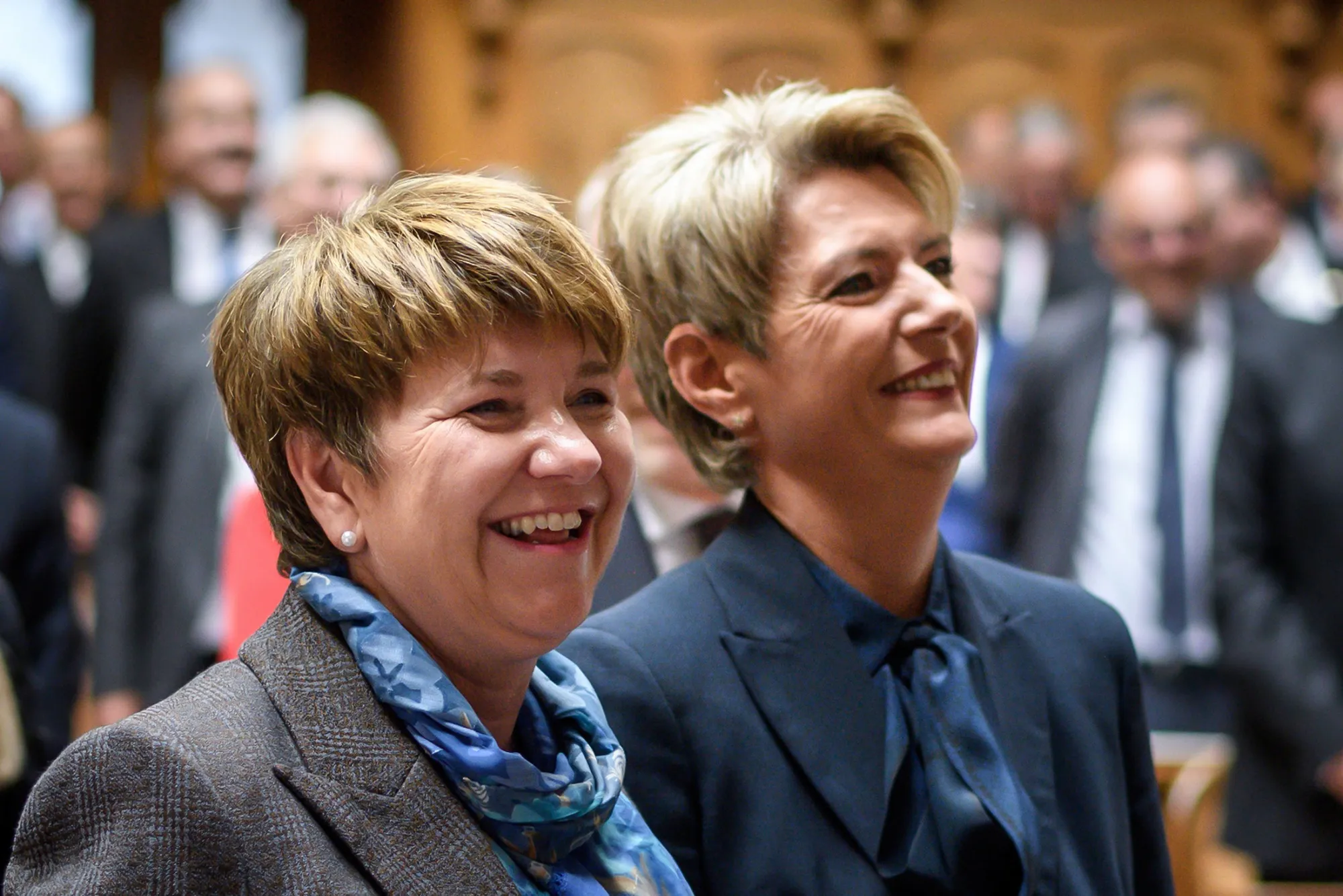 Viola Amherd and Karin Keller-Sutter&nbsp;during an election meeting of the Federal assembly on Dec.&nbsp;5, 2018.