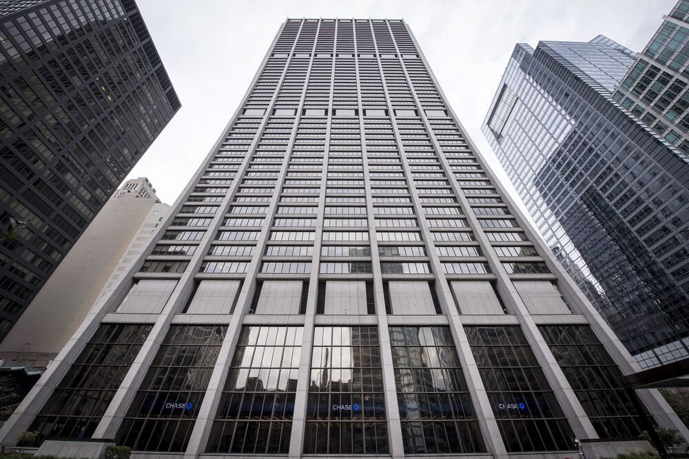 Tax Cut Spurring Banks Longest Retreat From Munis Since 1996