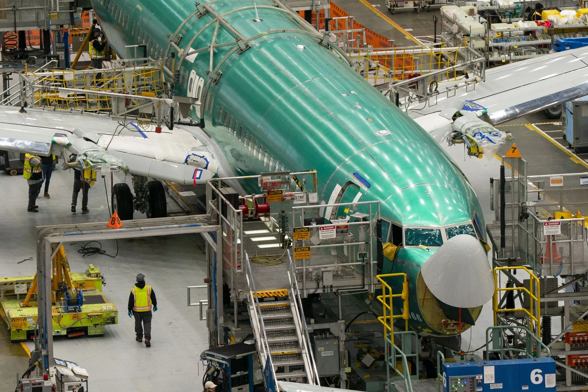 超稀少重厚な大型一点物ボーイングBOAING旅客機置物金属製クロームメッキ