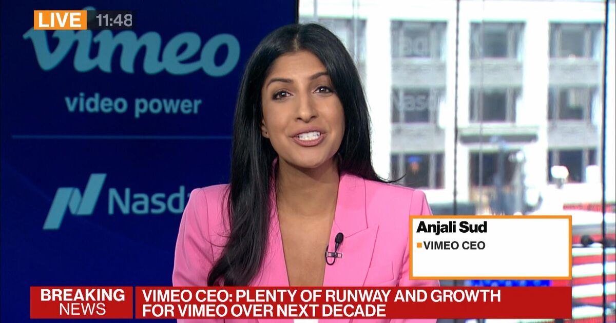 Watch Vimeo CEO Not Concerned About Share Slump After Spinoff - Bloomberg