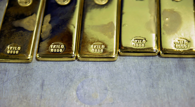 Fastest-Growing Gold ETF Using Fee War to Redefine Industry - Bloomberg