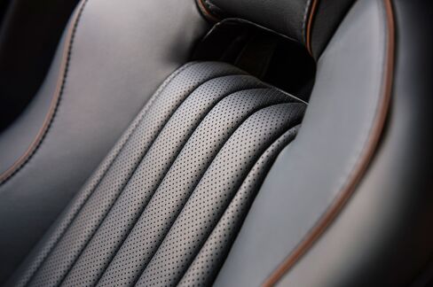 The seats in the front are heated and ergonomically designed.
