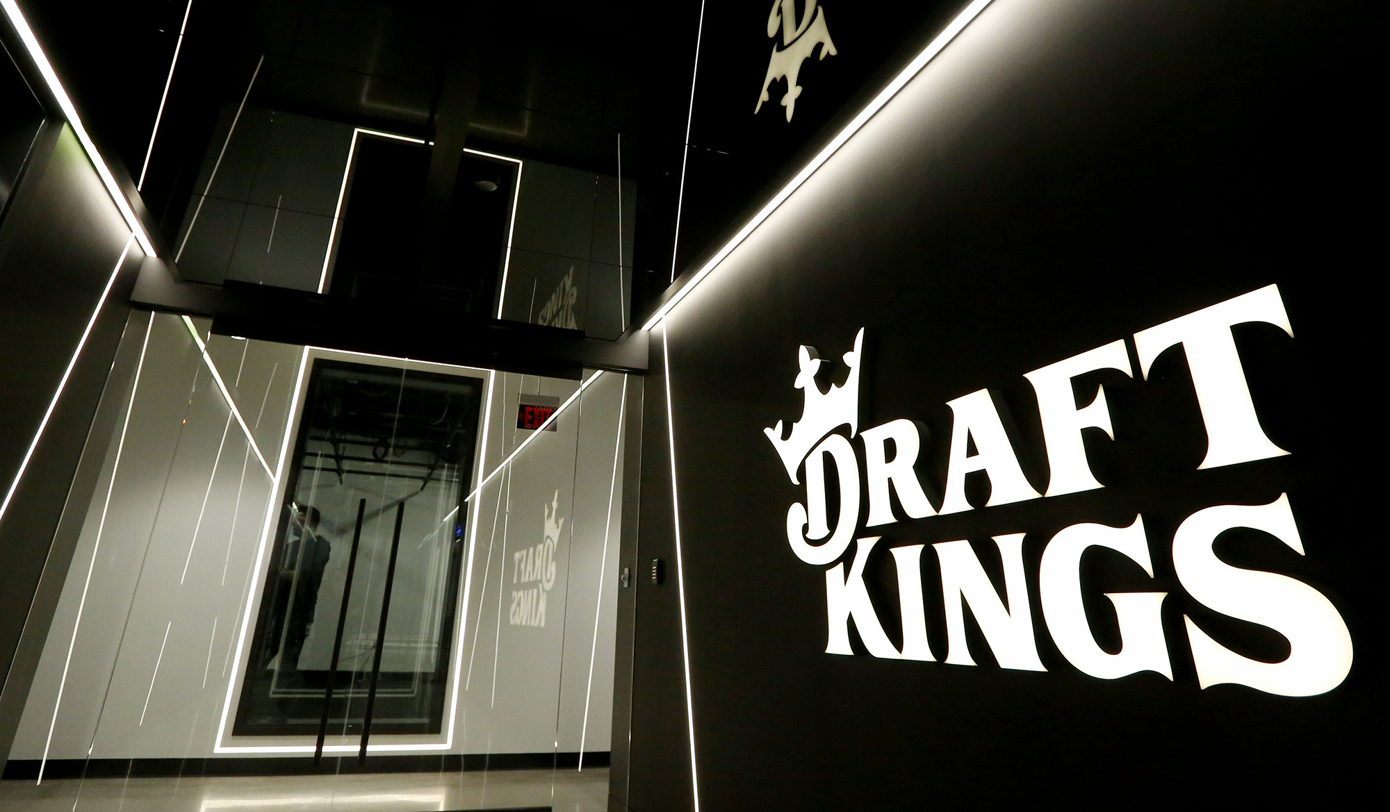 Thursday Night Football on  Prime: Win Big With DraftKings Sportsbook