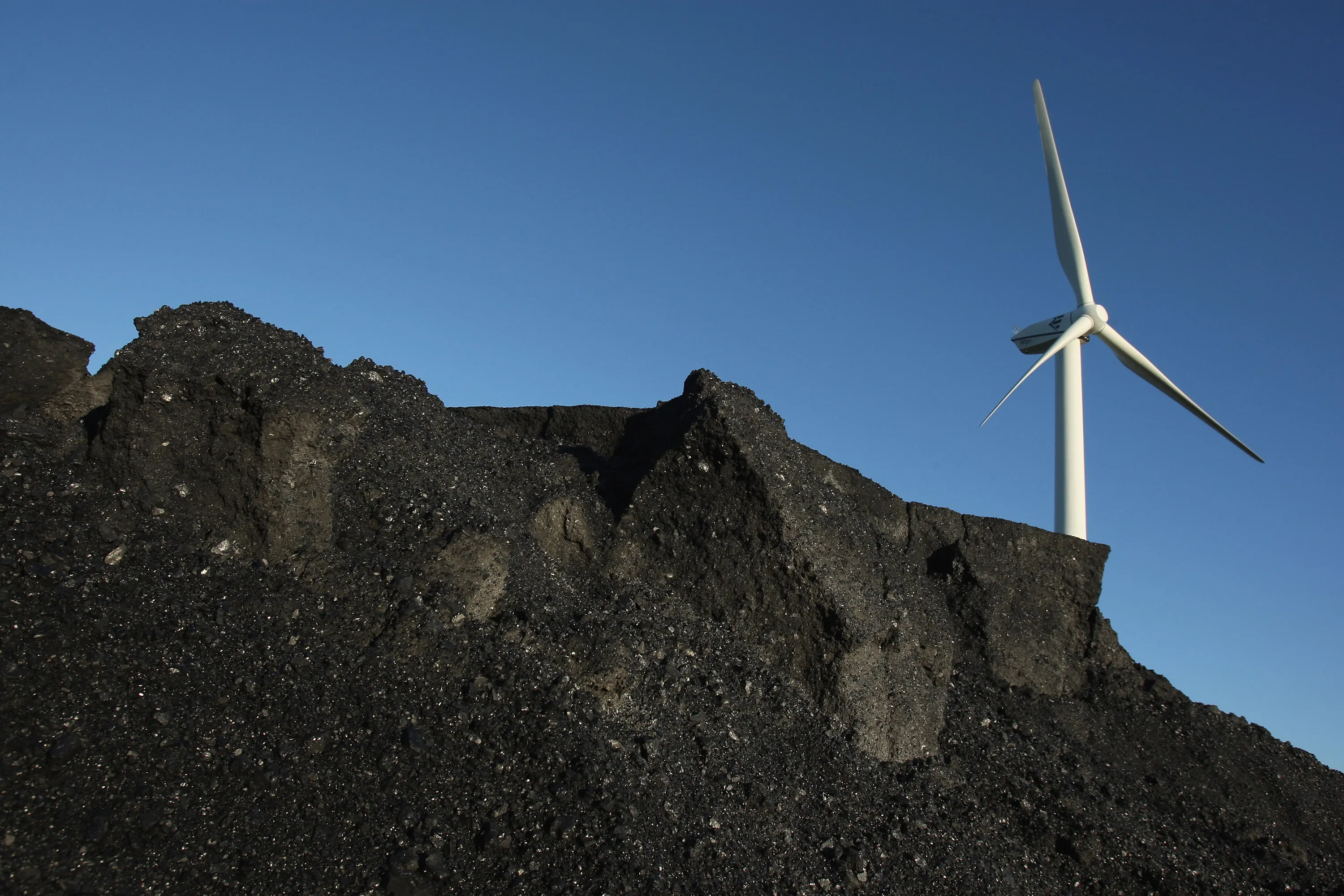 Coal is likely to be a key source of energy for years to come, but renewables around the world continue to experience strong growth.