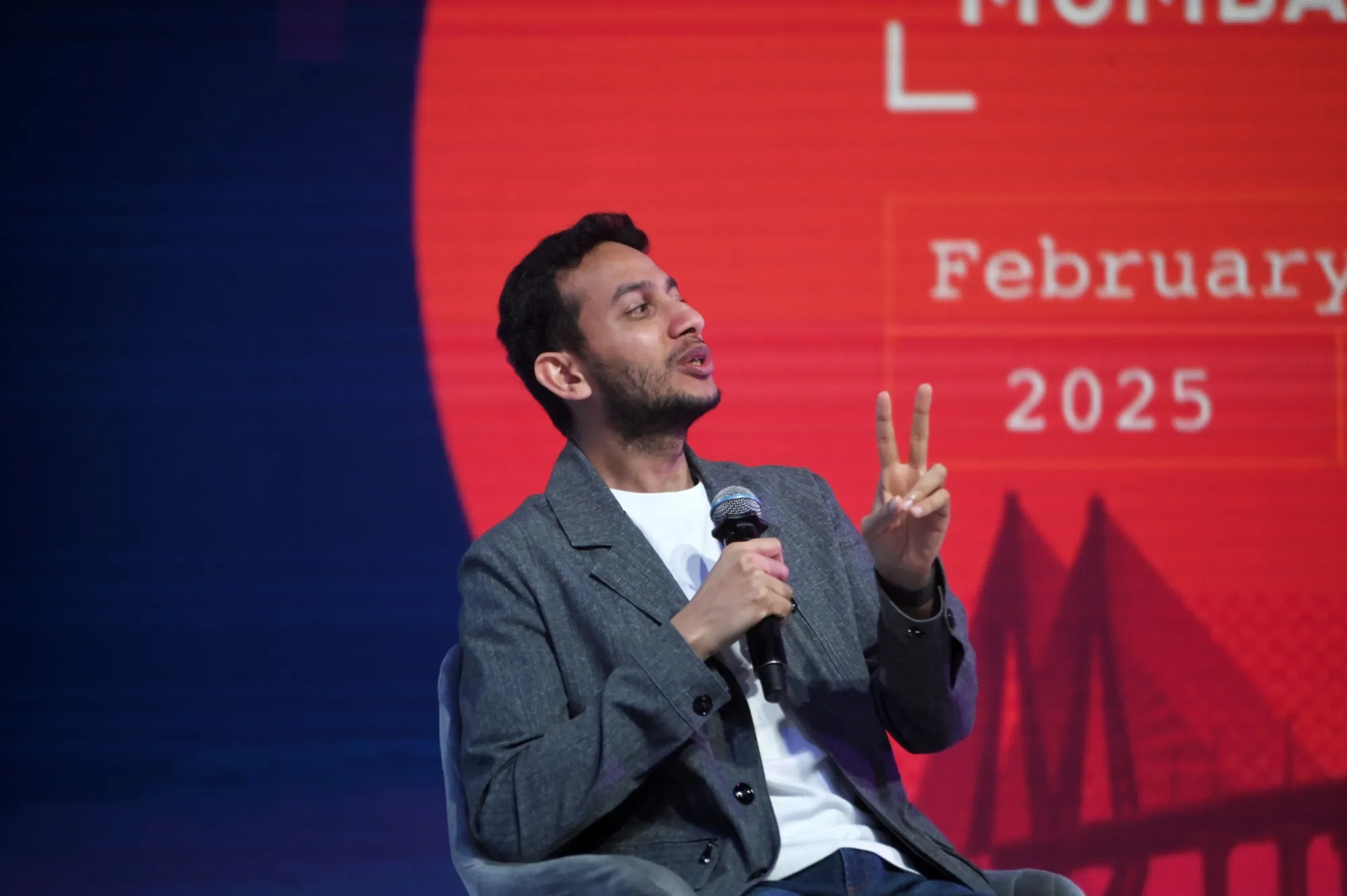 Oyo Postpones Its Third Attempt at an IPO After SoftBank Balks - Bloomberg