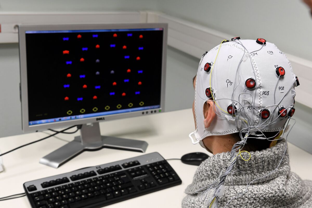 🟪"Dependenti dall'AI: Il Dilemma di Edison Earl"