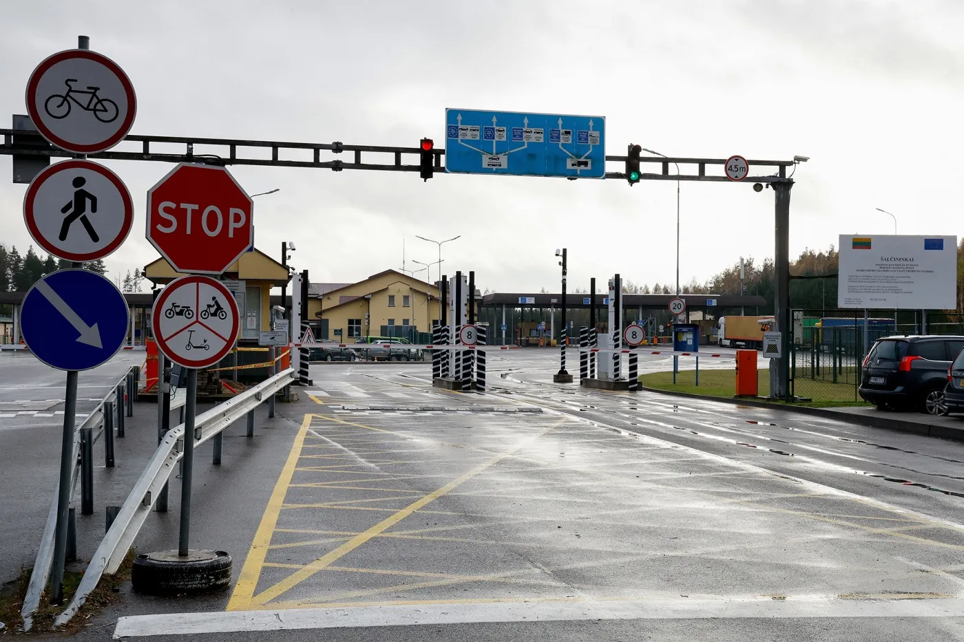 The Lithuania/Belarus border crossing near Salcininkai, Lithuania on Oct. 28.&nbsp;