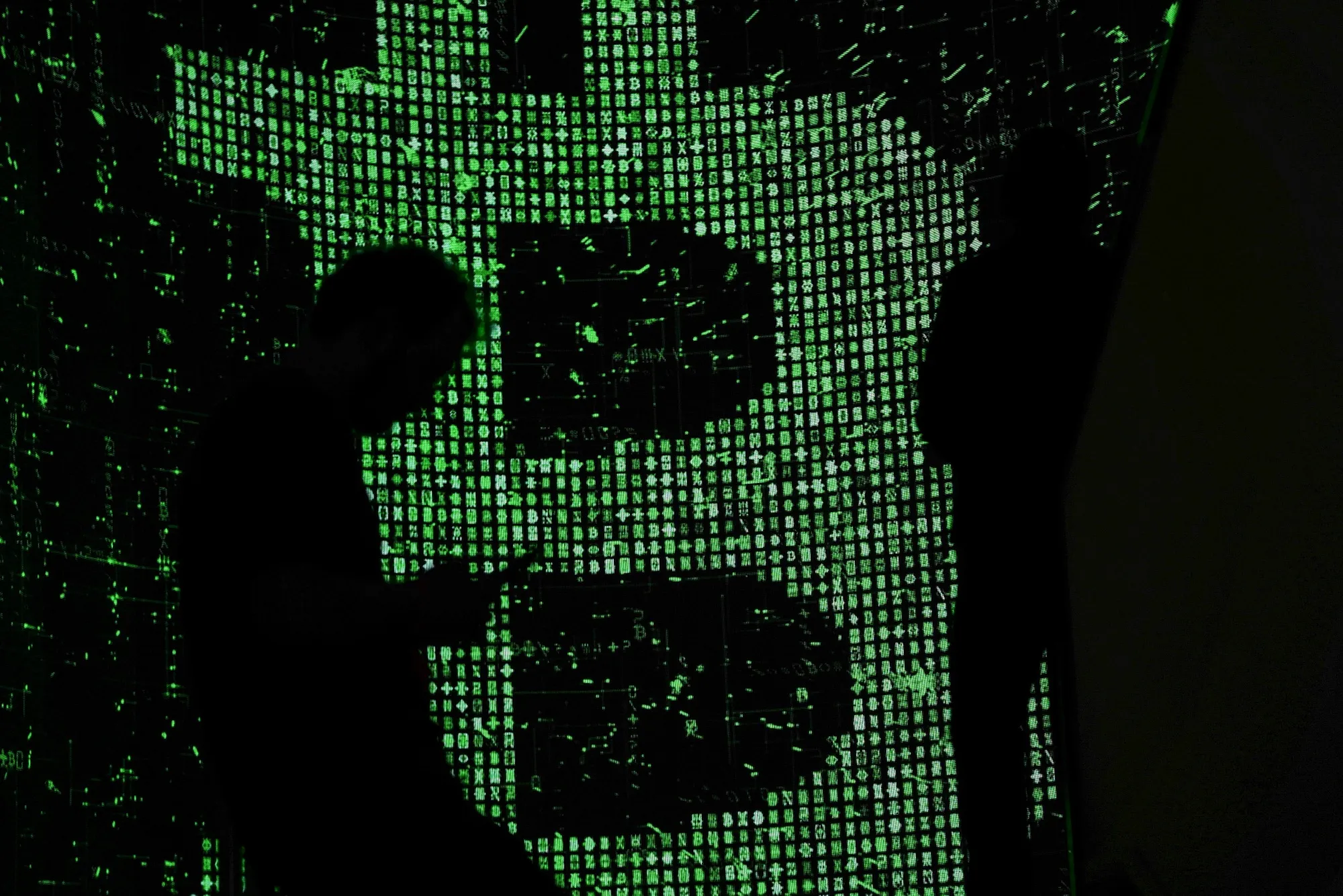 Bitcoin (BTC) Turns Less Volatile Than Stocks as Trump Tariffs Wreak Havoc  - Bloomberg