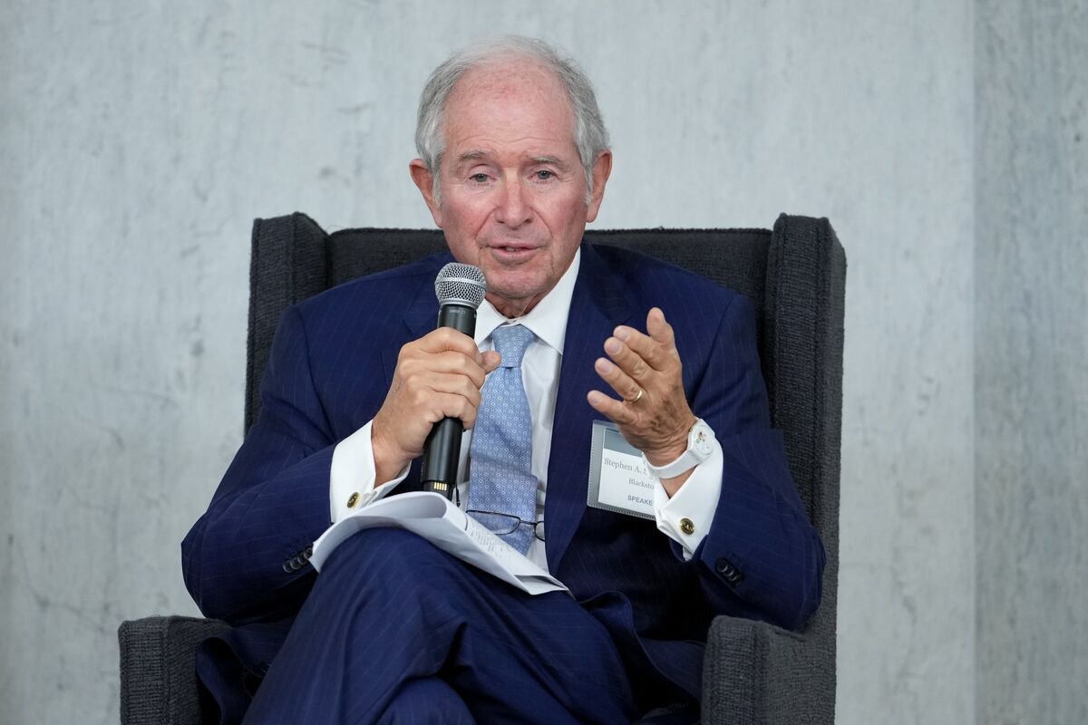 Blackstone, KKR Blast Private Credit Critics - Bloomberg