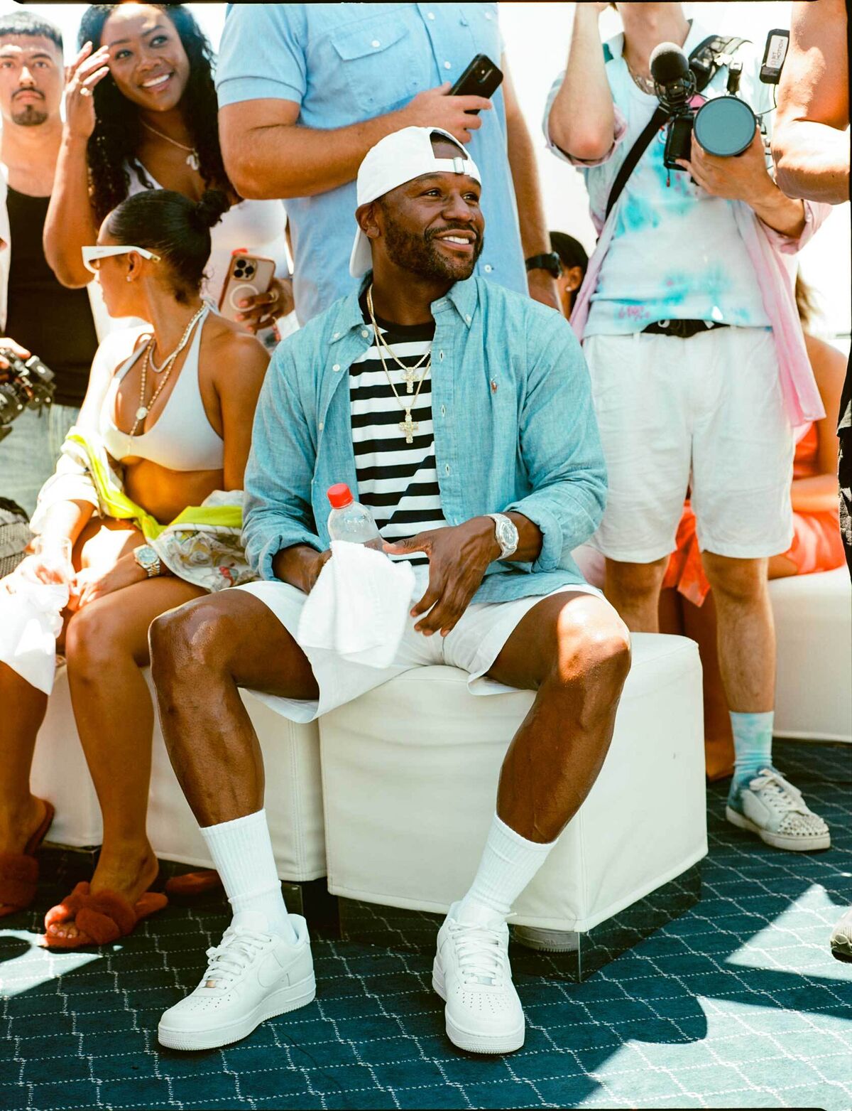 Floyd Mayweather’s Latest Side Hustle? Supplement Salesman