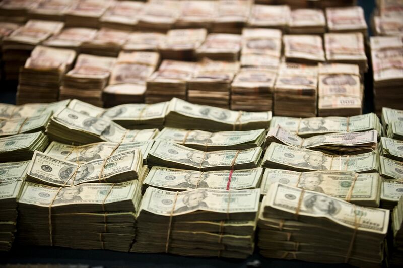 More than $1 million and 41 million Mexican pesos ($2.07 million) seized from alleged members of the Los Zetas drug cartel.