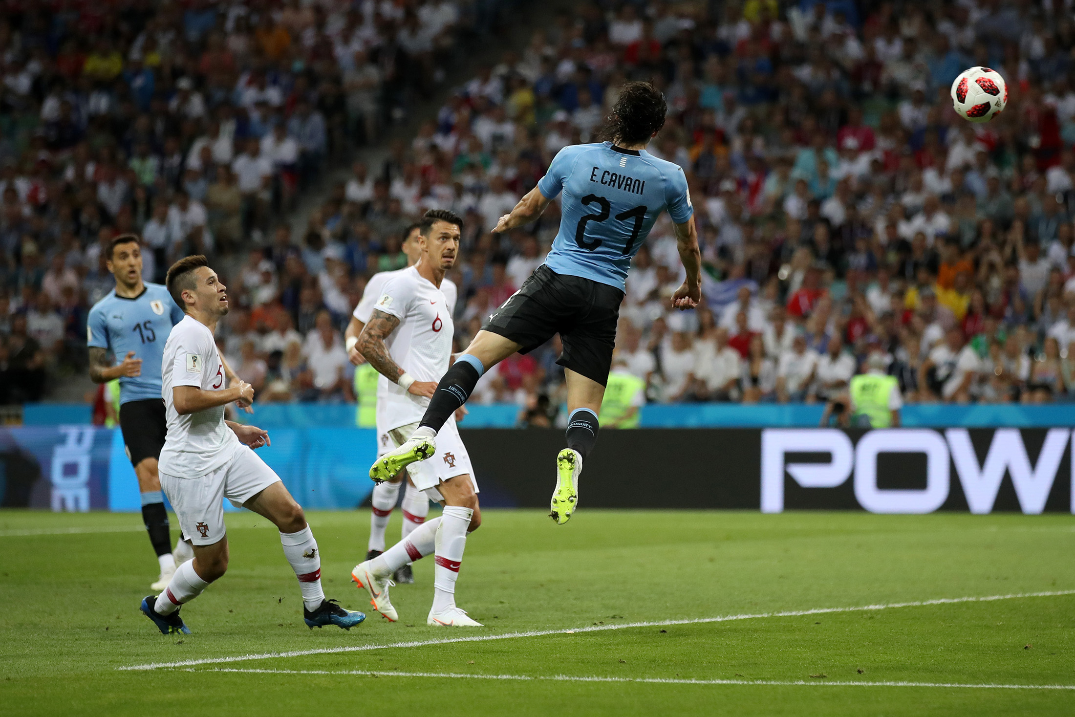 Suarez strikes twice as Uruguay beat England, 2-1